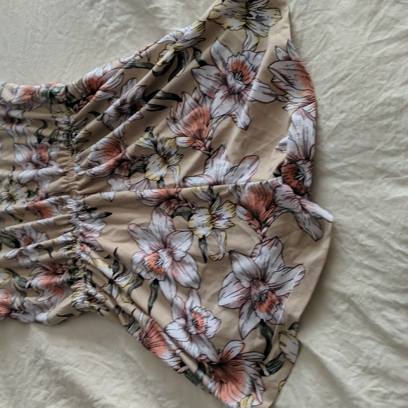 Street wear society size s Floral Jumpsuit. - Picture 4 of 5